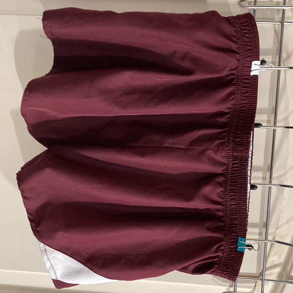 🤑🤑🤑🤑3 for 20$🤑🤑🤑🤑 SOFFE nylon athletic shorts with built in brief - Picture 3 of 5